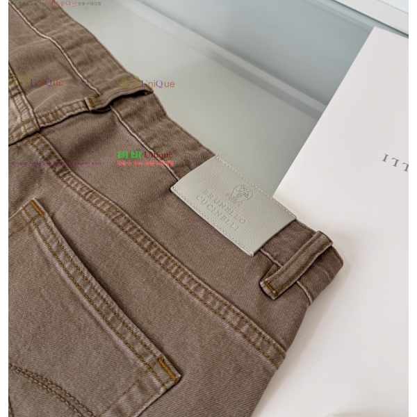 ���� ���ڷ� ��ġ�ڸ� û���� BC247836