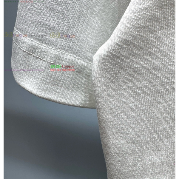 ���� �ο��� ���� Ƽ���� LE21467-1