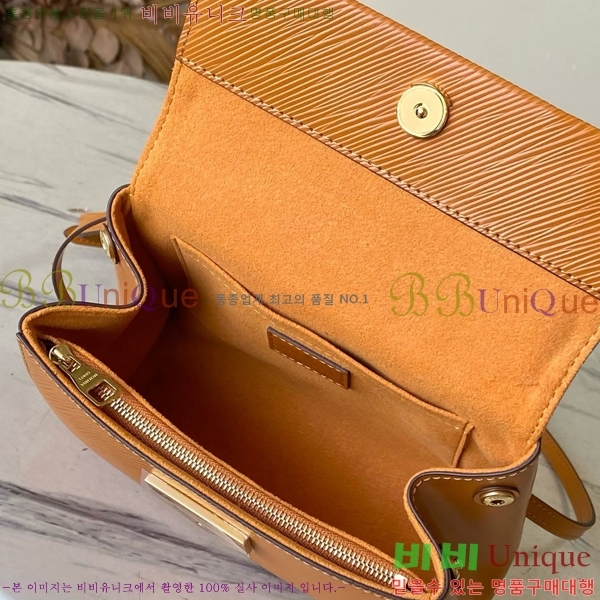 #���̺��� Ŭ��� �̴� M25881-1001