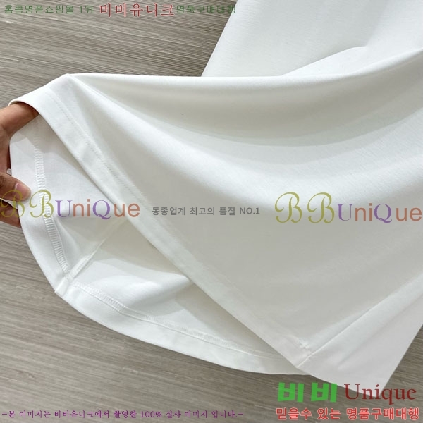 ���� ���ڷ� ��ġ�ڸ� ���� Ƽ���� BC3445023-3