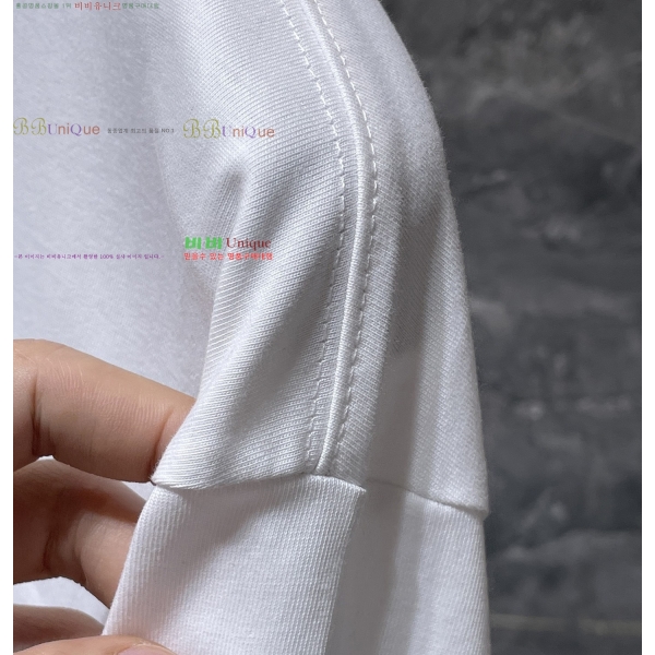 ���� ũ������ ���� Ƽ���� CH814256-4