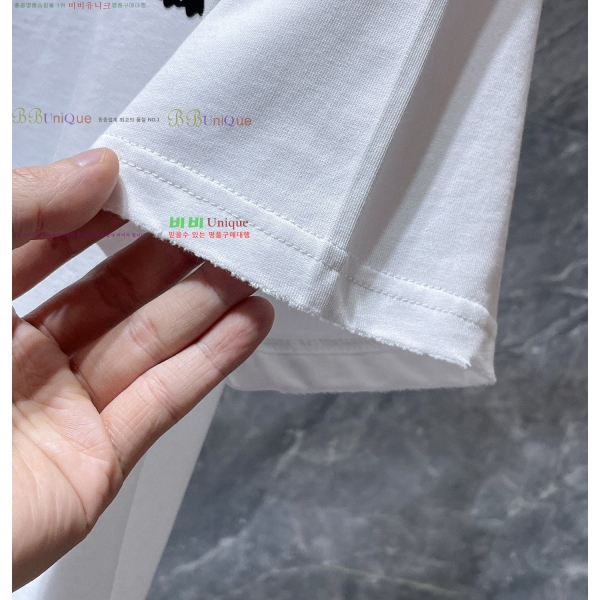 ���� ũ������ ���� Ƽ���� CH814256-36