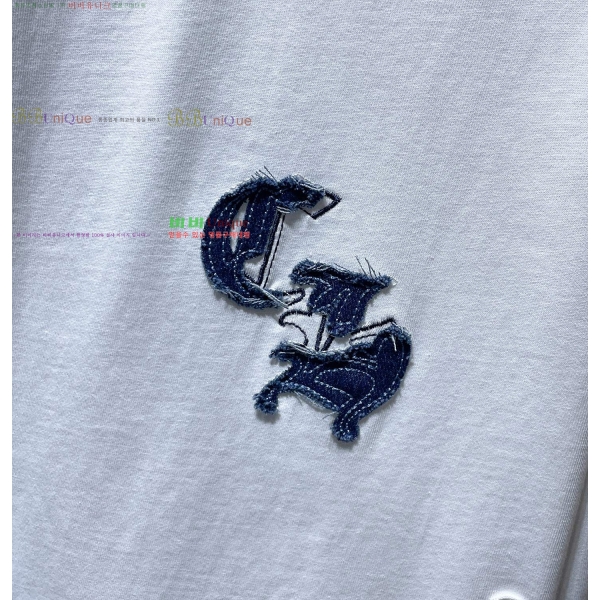 ���� ũ������ ���� Ƽ���� CH814256-37