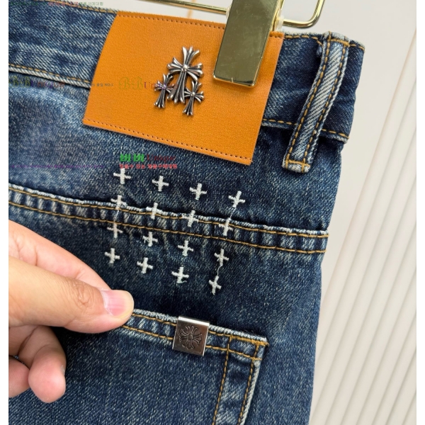 ���� ũ������ û���� CH126354