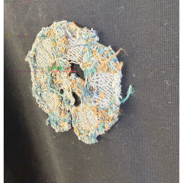 ���� ũ������ ���� Ƽ���� CH814377-2