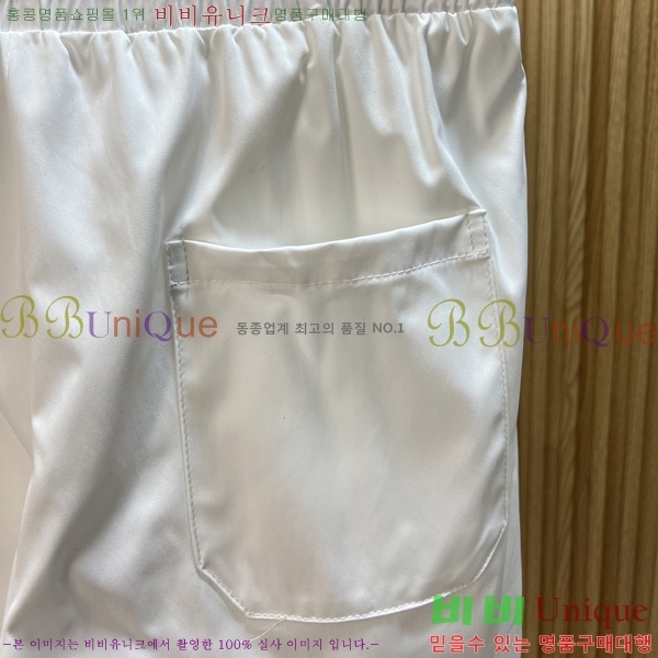 ���� ���ڷ� ��ġ�ڸ� �ݹ��� BC75672-2