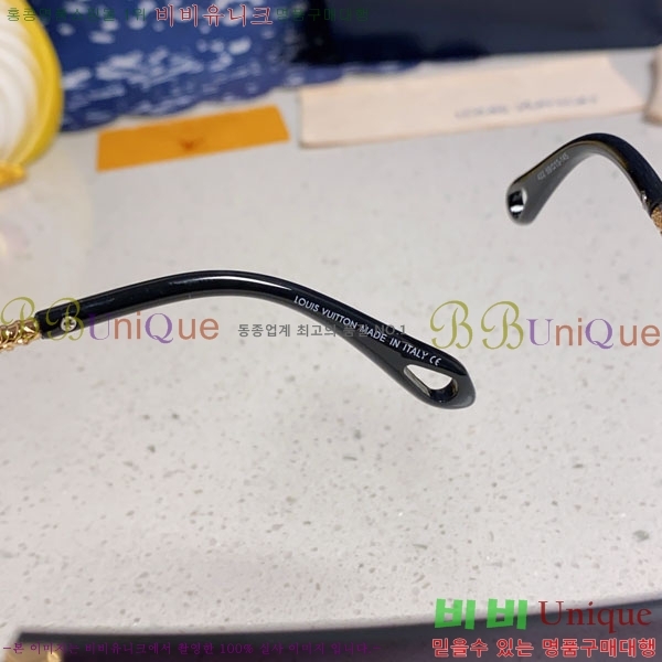 ���̺��� ���۶� LV7984677-7