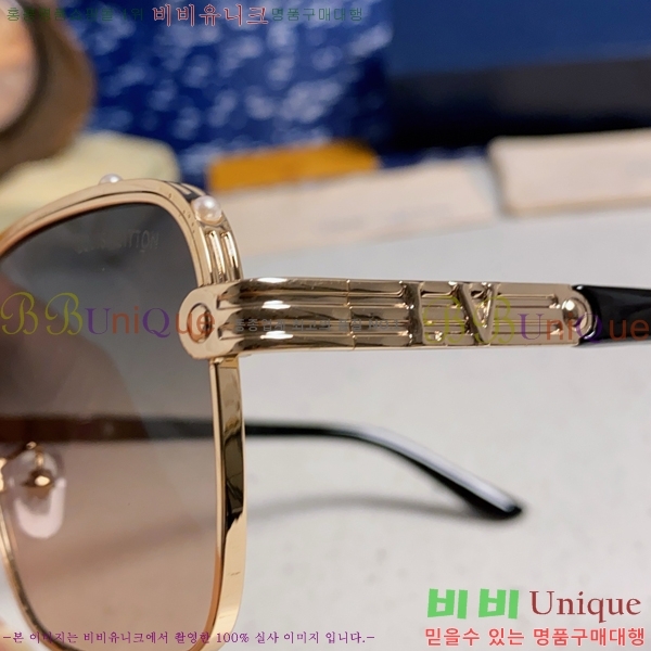 ���̺��� ���۶� LV7984672-4