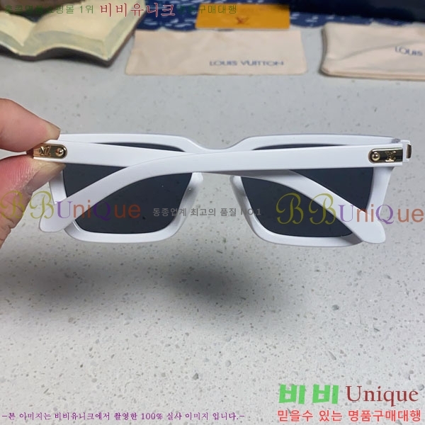 ���̺��� ���۶� LV7984683-1