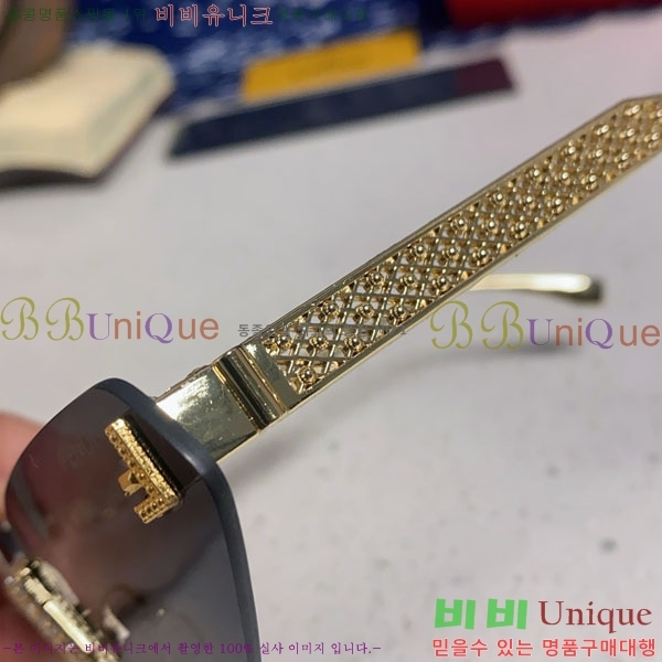 ��� ���۶� F924708-1