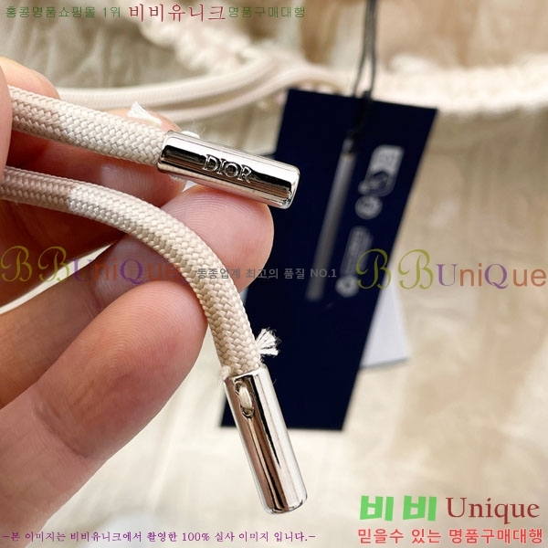 ���� ��� �ݹ��� D8647504-1