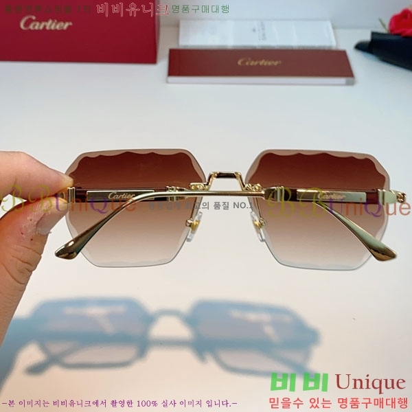 ��쿡 ���۶� CA497428-5