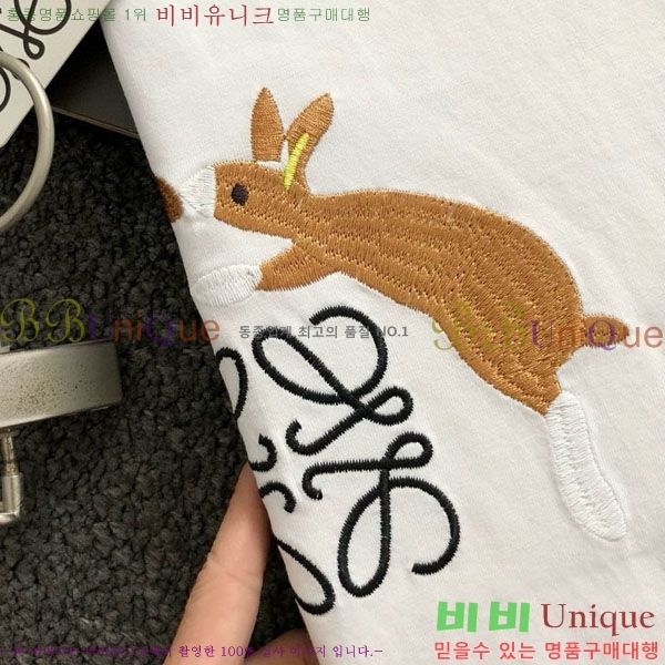 ���� �ο��� ���� Ƽ���� LE214572