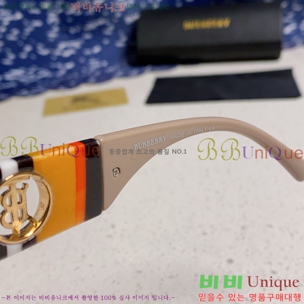 ������ ���۶� B4857913480-1