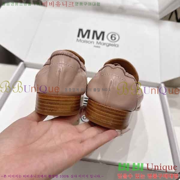 ���� �̿�̿� ���� MU000690