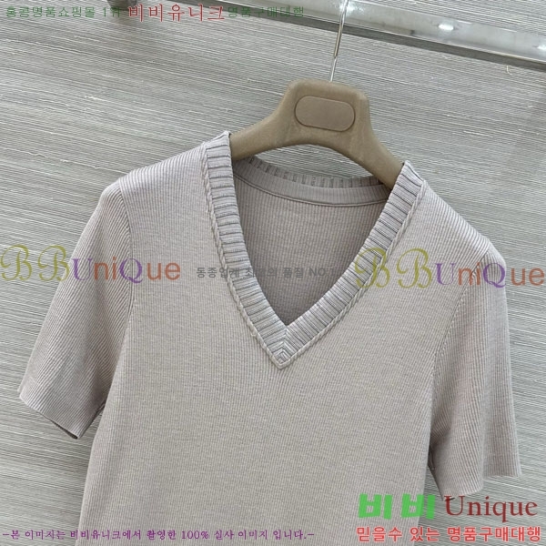 ���� ���ڷ� ��ġ�ڸ� ������ ���� Ƽ���� BC334507-12