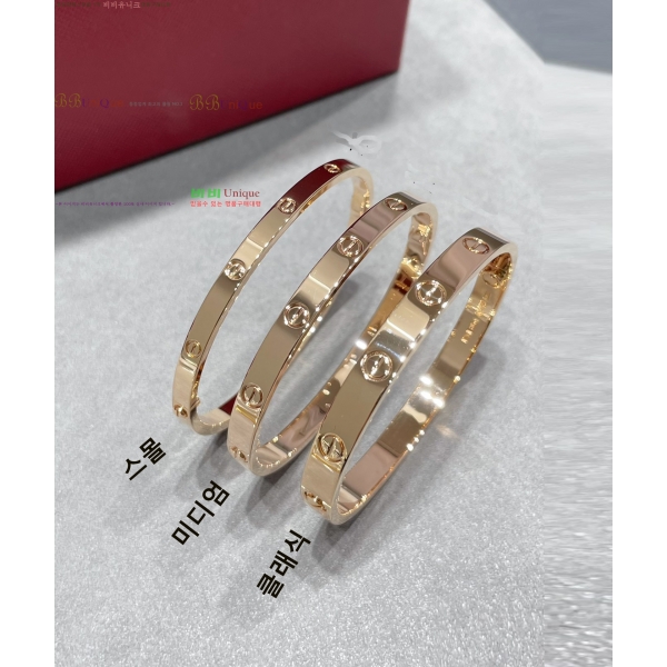 �������� ��쿡 LOVE �극�̽��� Ŭ���� ť�� CR3000045-2