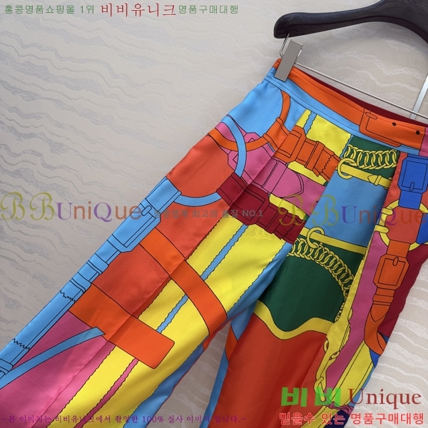 ���� �����޽� ���� Ƽ���� HE1345748-2