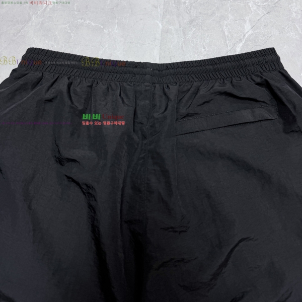 ���� �߷��þư� ĳ�־� �ݹ��� 22BL26893-1