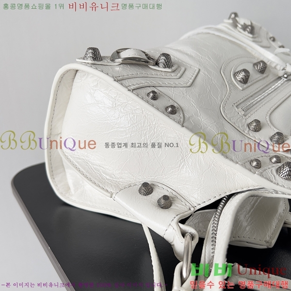 #�߷��þư� Neo cagole �� ��Ƽ�� 261610-102