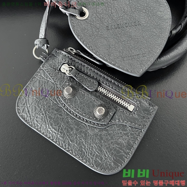 #�߷��þư� Neo cagole �� ��Ƽ�� 261610-103