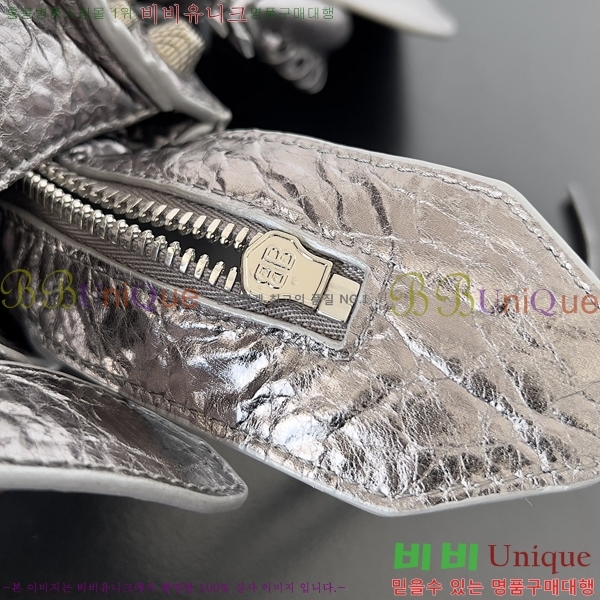 #�߷��þư� Neo cagole �� ��Ƽ�� 261610-105