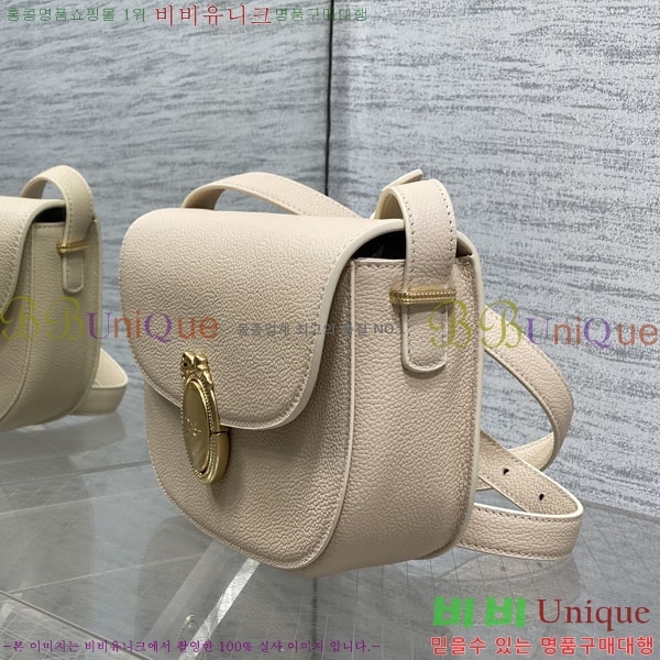 #��* �޴޸��� �÷� �� �̵�� M3922-209