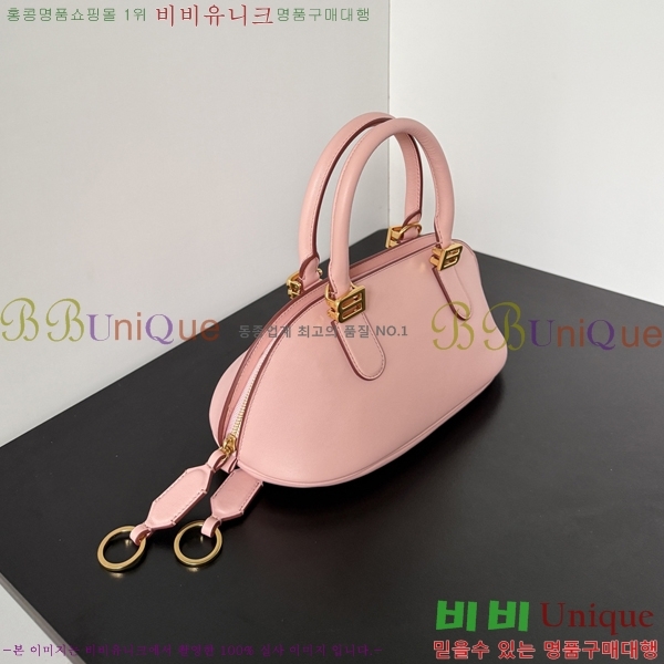 #�߷��þư� 𝗕𝗼𝗹𝗲𝗿𝗼 ȣ���� 71245-102