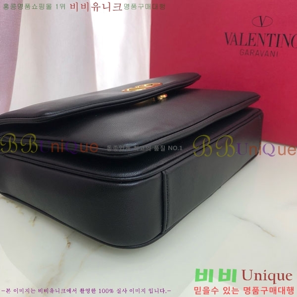 #�߷�Ƽ�� ����ٴ� �̵�� DJUNA ü�ι� 4015-103