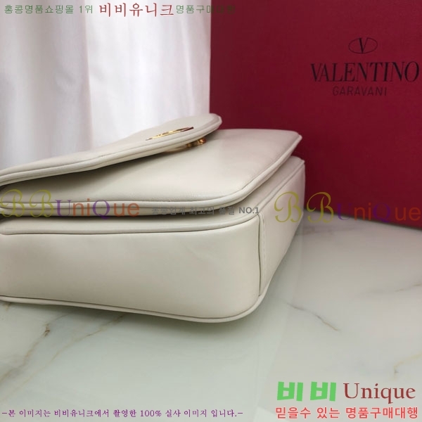 #�߷�Ƽ�� ����ٴ� �̵�� DJUNA ü�ι� 4015-102