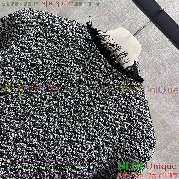 ���� ��* ���� CH3560833-2