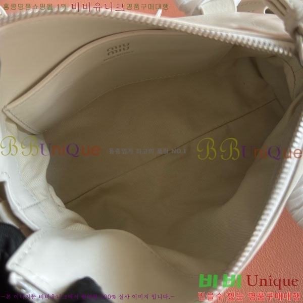 #�̿�̿� ���̴� ���� �ڵ�� 5BA336-602