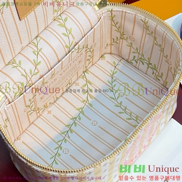 #����*�� �Ͻ� �̴� ����Ƽ ���̽� M28702-101