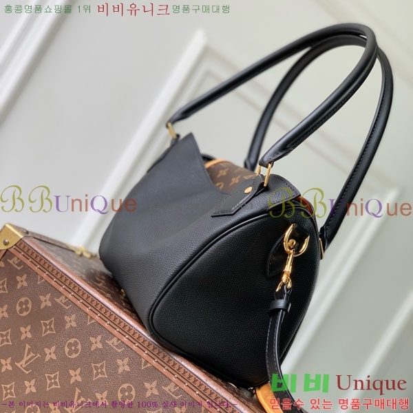 #����*�� ��ī�� ���ǵ� M30327-101