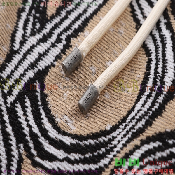 �ְ��� ���� �ο��� ���´� �ݹ��� 25LW267103-1