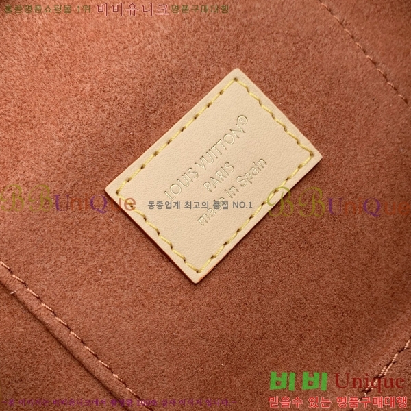 #����*�� �Ͻ� �̴� ����Ƽ ���̽� M29782-101
