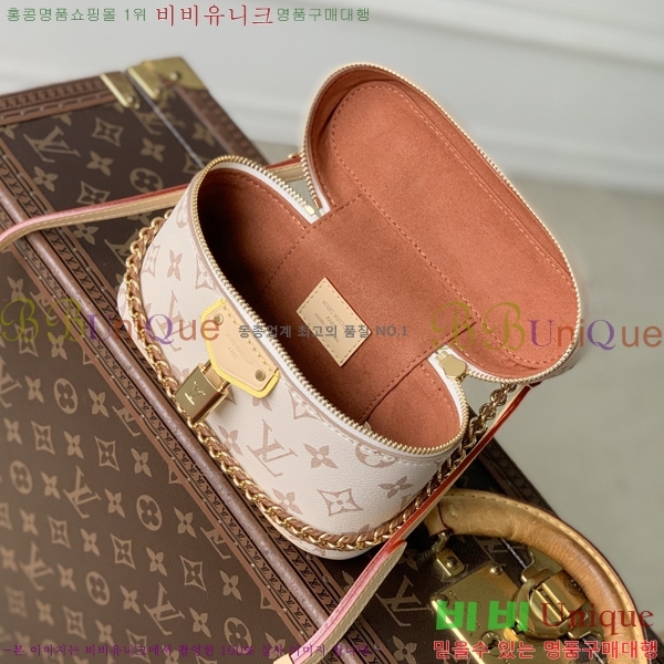 #����*�� �Ͻ� �̴� ����Ƽ ���̽� M29782-101