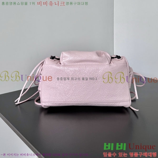 #�߷��þư� 𝗟𝗘 𝗖𝗜𝗧𝗬 𝘽𝙐𝘾𝙆𝙀𝙏 𝘽𝘼𝙂 71287-102