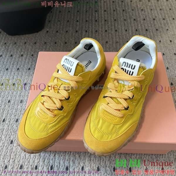 ���� �̿�̿� ����Ŀ�� M1052228