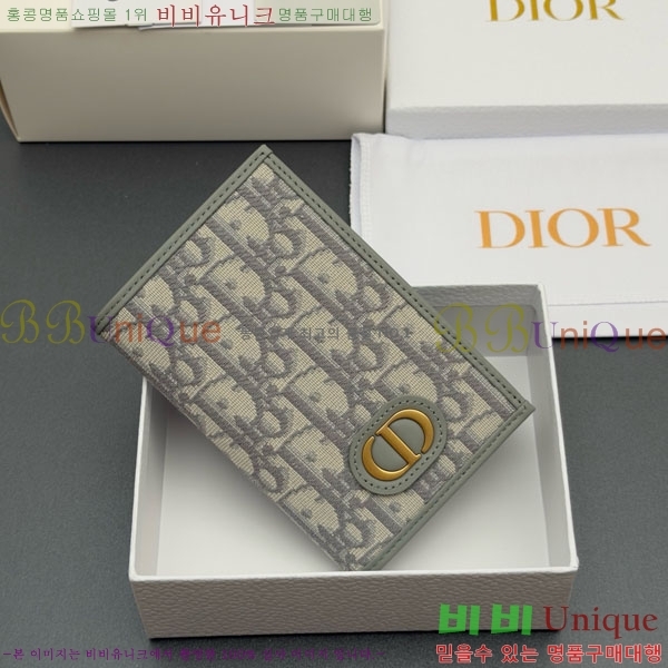 #��� 30 Montaigne ���� ���̽� S2353-101
