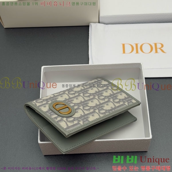 #��� 30 Montaigne ���� ���̽� S2353-101