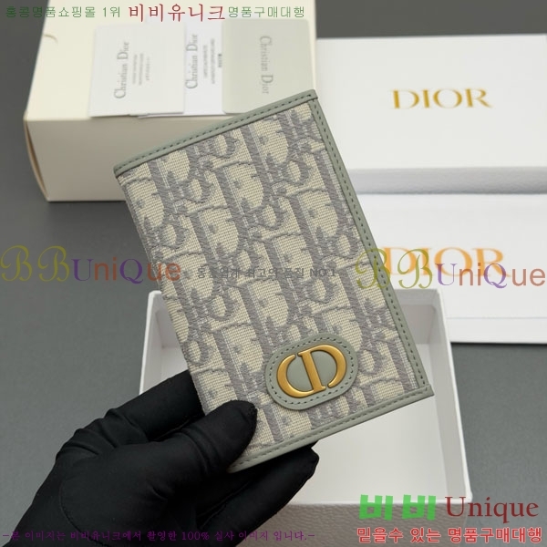 #��� 30 Montaigne ���� ���̽� S2353-101