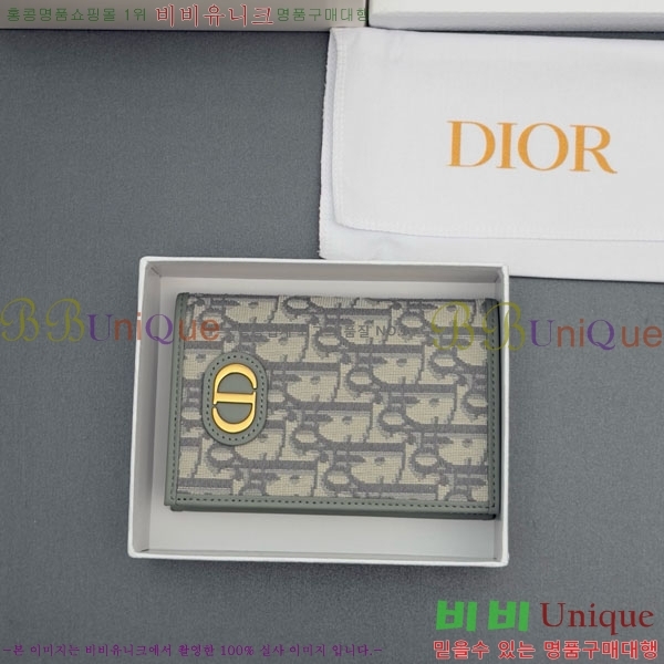 #��� 30 Montaigne ���� ���̽� S2353-101