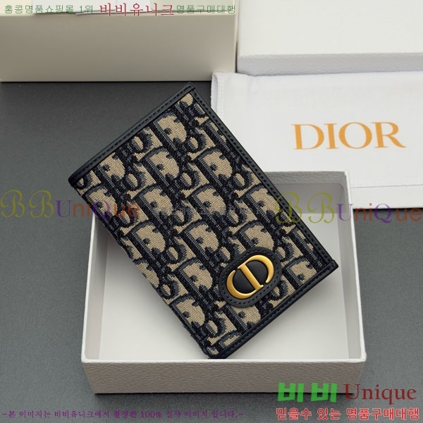 #��� 30 Montaigne ���� ���̽� S2353-102