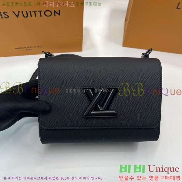 #���̺��� Ʈ����Ʈ MM M25325-101