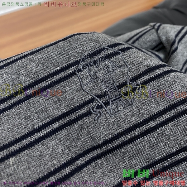 ���� ���ڷ� ��ġ�ڸ� ���� Ƽ���� BC754684-3